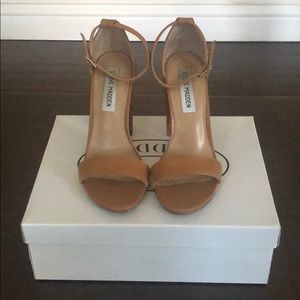 Steve Madden Heals